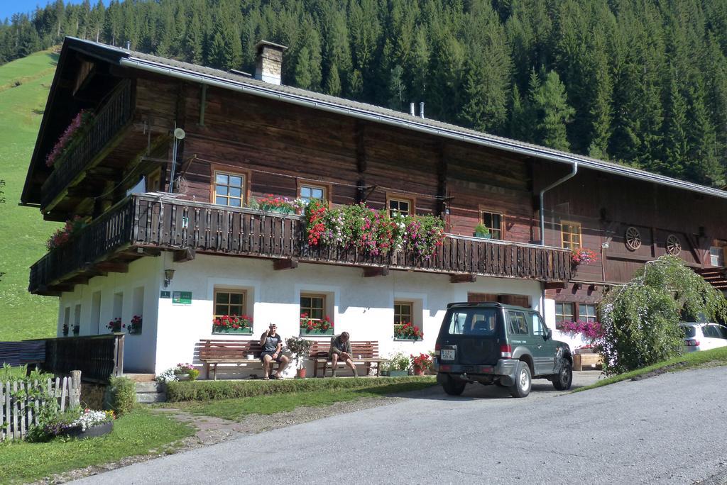Bauernhof Untergrafer Innervillgraten Exterior foto